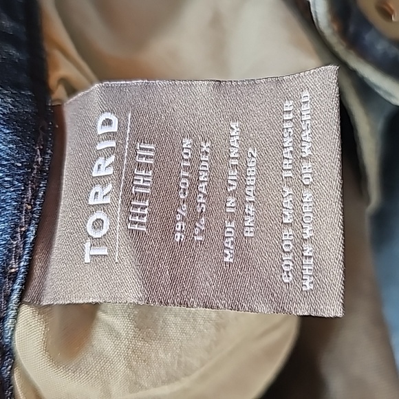TORRID Jeans Wide Leg Vintage Stretch High-Rise Jean - Picture 10 of 12